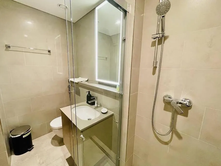 Burj Khalifa Skyline View Sobha Waves - Sobha Hartland Apartment Dubai